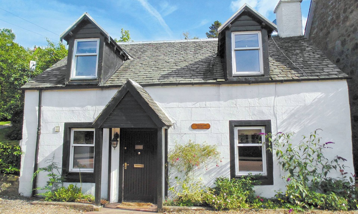 Strathyre Cottage | Craigdarroch Cottage