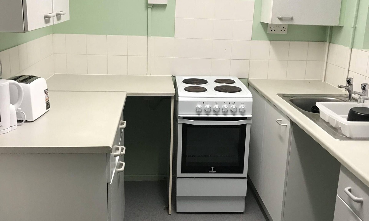 Cranfield House | Cranfield Guesthouse