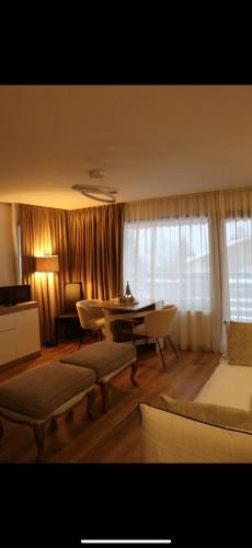 Lens Apartment | Crans Montana-Snow island