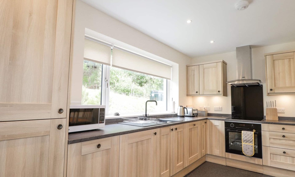 Glen Urquhart Cottage | Crask Bungalow