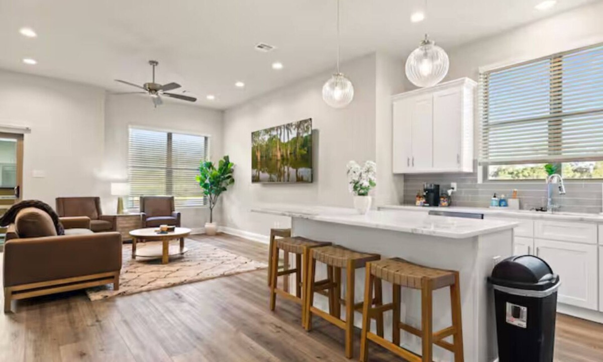 Youngsville House | Crawfish House