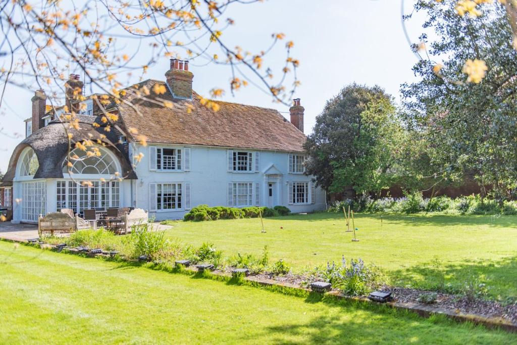 New Romney House | Craythornes by Bloom Stays