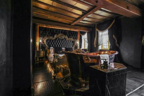 Beaconsfield Hotel | Crazy Bear Beaconsfield