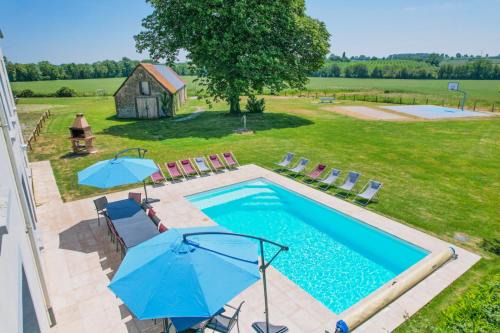 Montchevrel Villa | Crazy Villa Gilliere 61 - Heated pool - Basket - 2h Paris - 30p