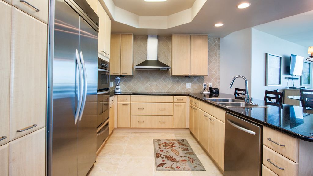 Orange Beach East Apartment | CRC0404 - Relaxing and Charming Waterfro - Condo