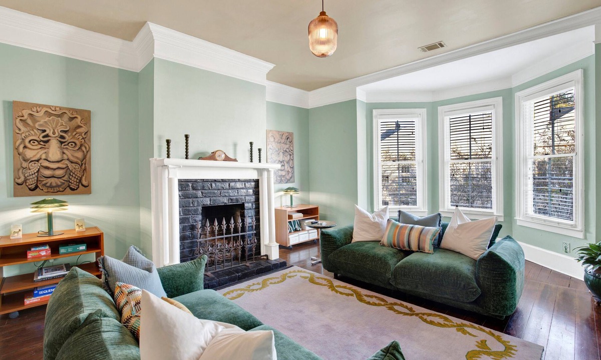 Beach Institute Apartment | Creative Comfort in Downtown Savannah | Heated Pool Access