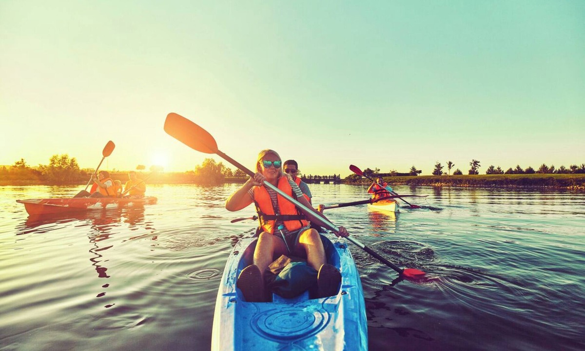 Central Coast House | Creek Side Hideaway – Waterfront, Sleeps 10, Pet friendly