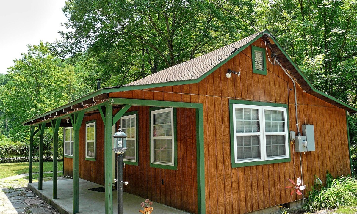 Bryson City Cabin | Creek side- Secluded - Charcoal Grill
