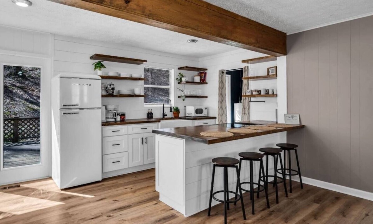 Coopertown Other | Creekside Cabin: Nestled in Woods, 30M Nashville