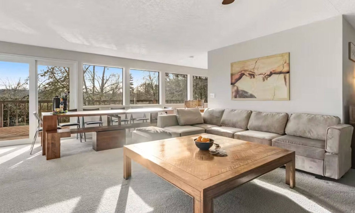 Lacey House | Creekside Charmer w/Kayaks, Fireplace & Deck