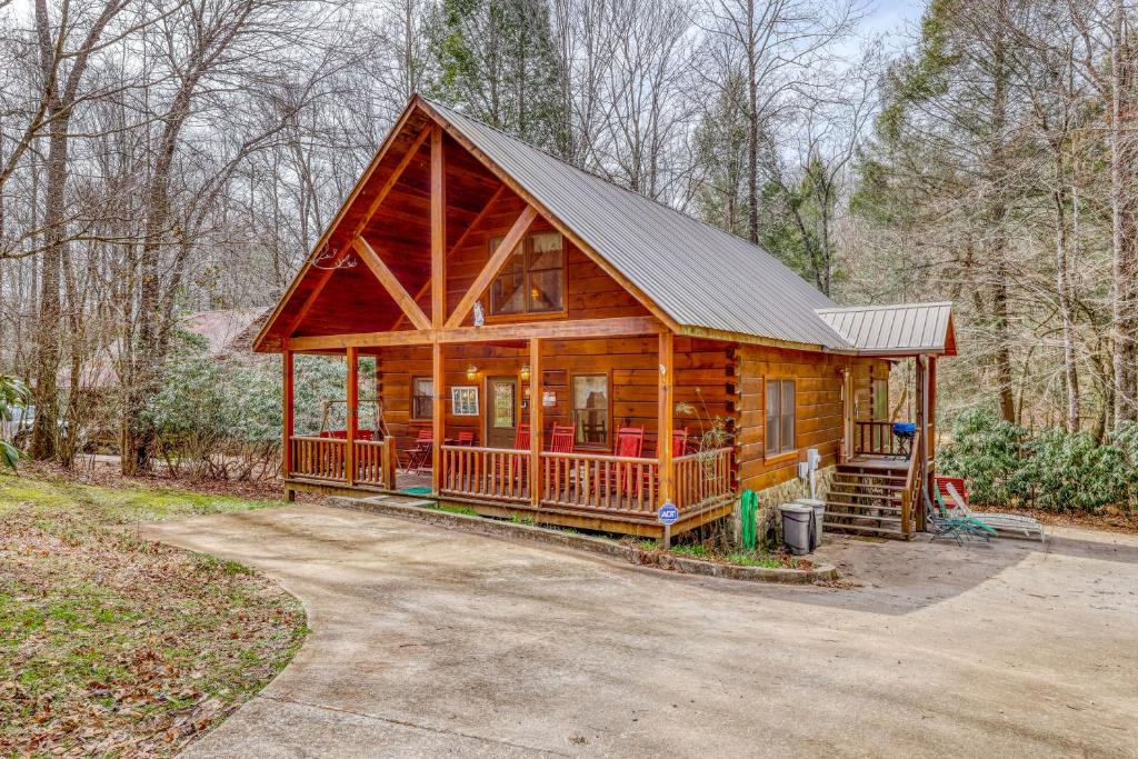 Epworth House | Creekside Comfort