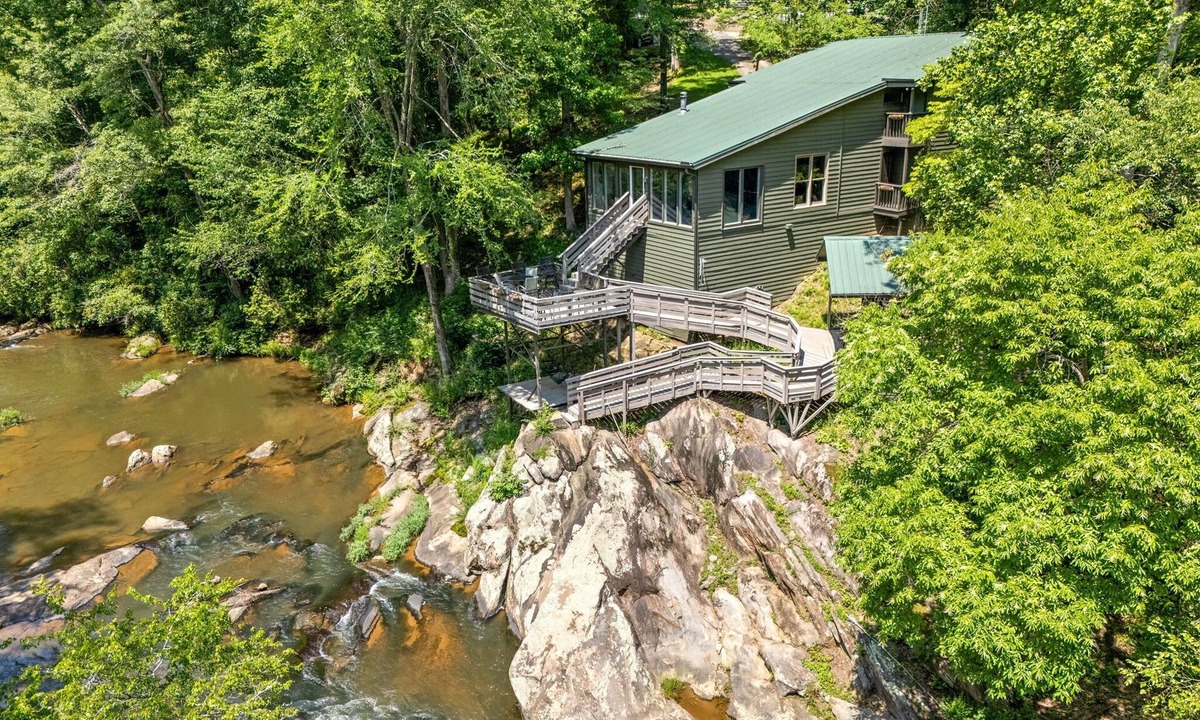 Graham House | Creekside Haven ~ Centralhatchee Creek