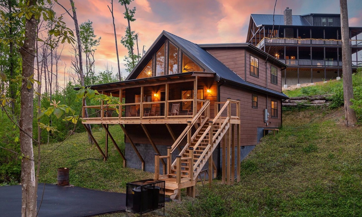 Chalet Village North Cabin | Creekside Manor Too 2 Bedroom Cabin by RedAwning