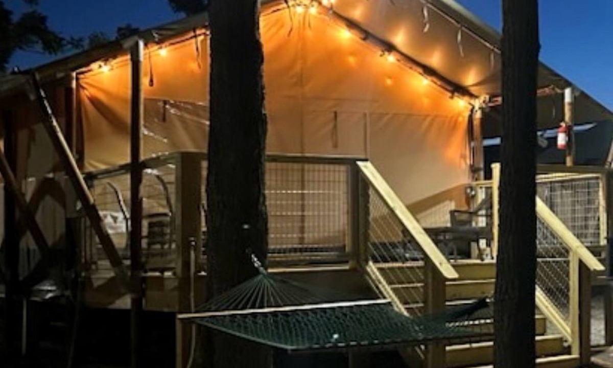 Sutherland Springs House | Creekside Safari Tent Chic: Experience Wild Comfort in Cibolo, Texas