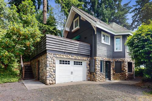 Indianola House | Crestview Cottage