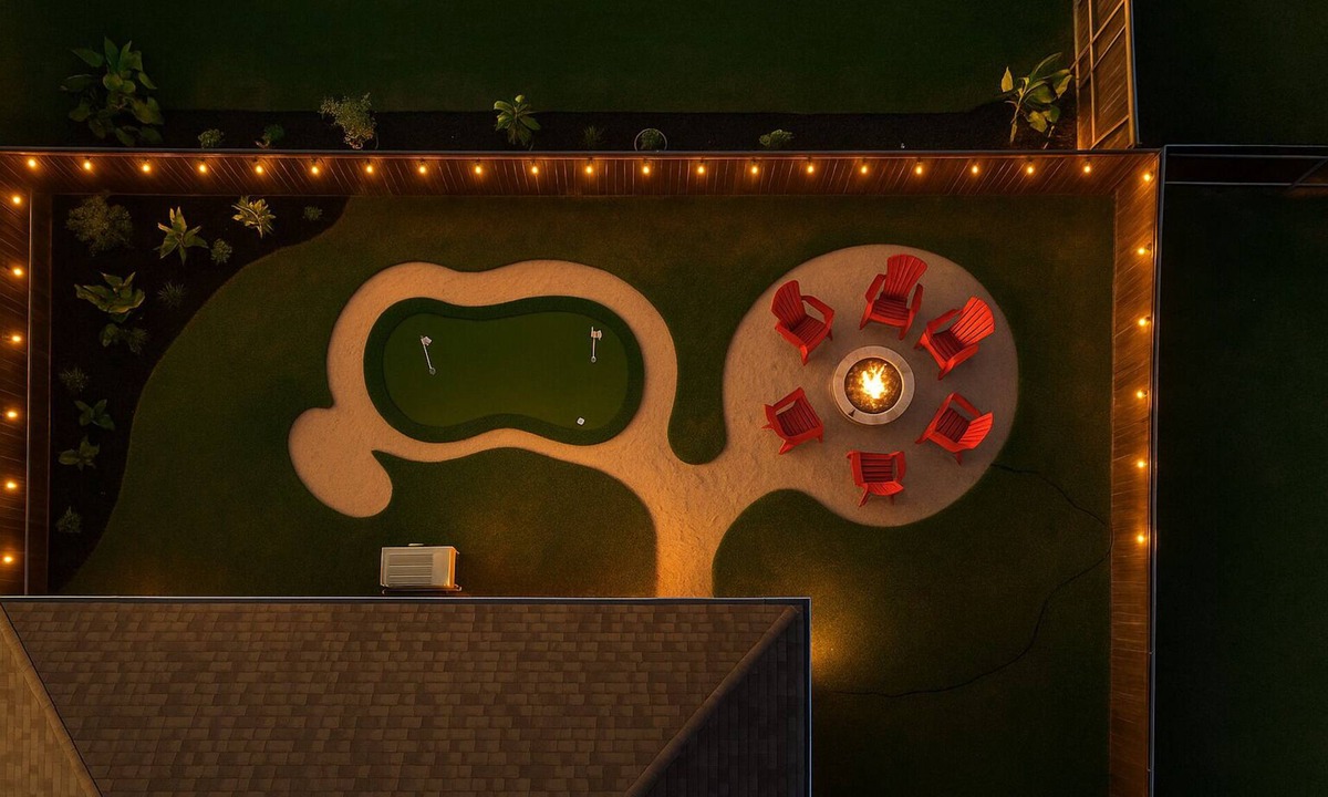Rockwall House | Crew Housing | Long Stay | Games & Putting Green