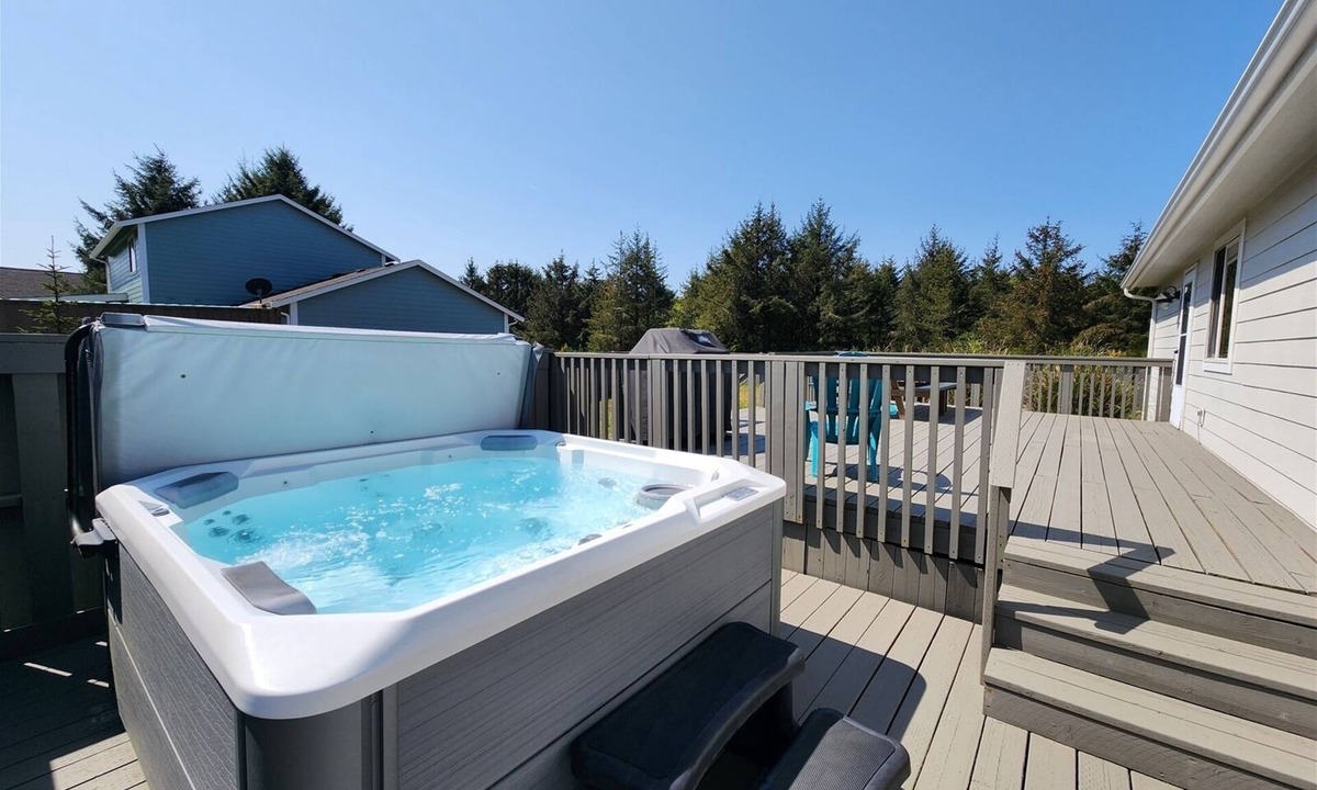 Ocean City House | Crimson Sky - Peaceful and Serene