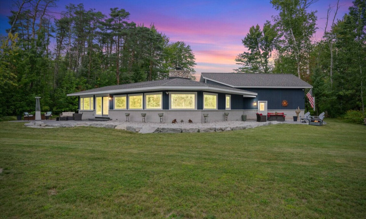 Brutus House | Crooked River Retreat