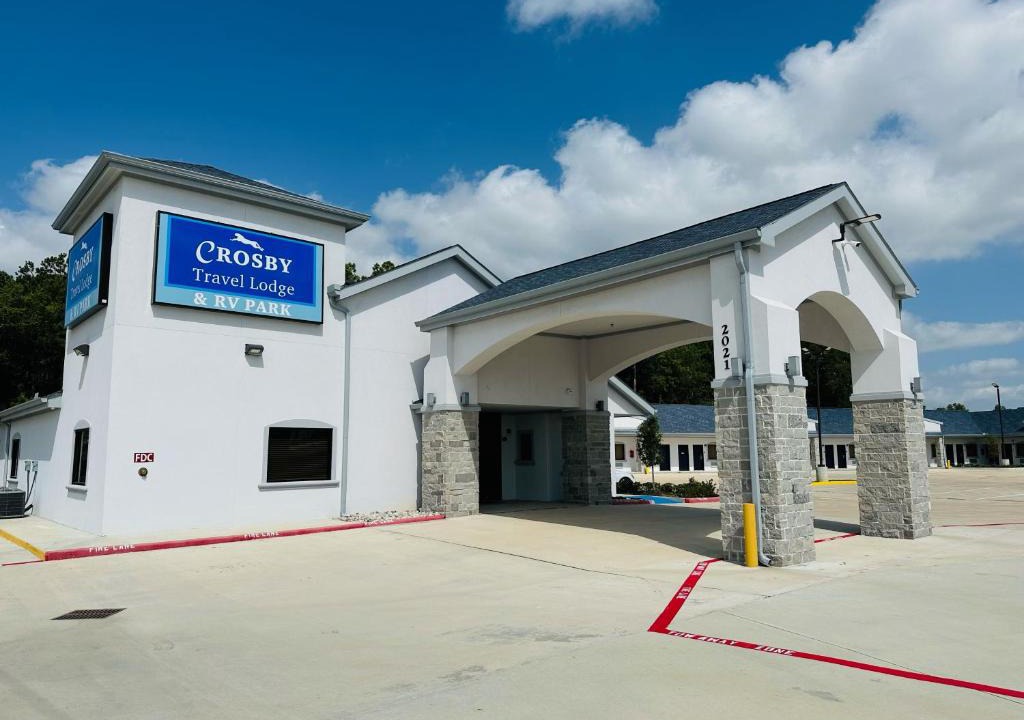 Barrett Hotel | Crosby Travel Lodge and RV Park