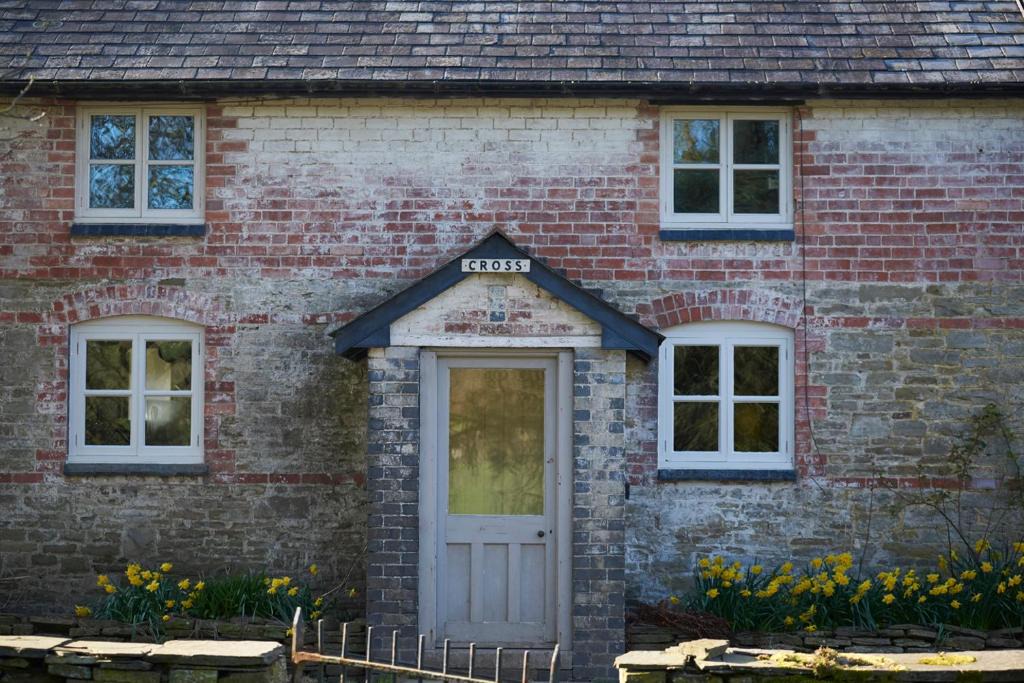 Kington Apartment | Cross Cottage