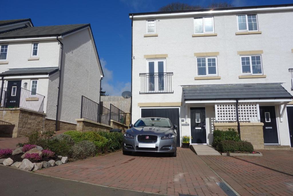 Newland Near Ulverston House | Crow's Nest