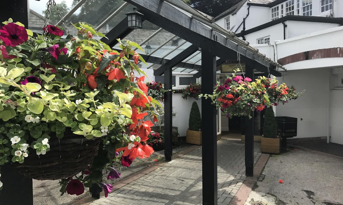 Wetheral Hotel | Crown Hotel