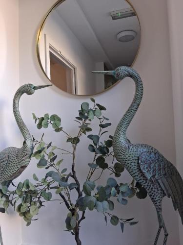 Smethwick Apartment | Crown House Studio Apartment