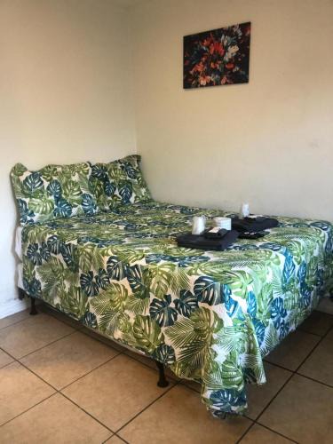 Mount Helix Apartment | Crown Inn & Suites