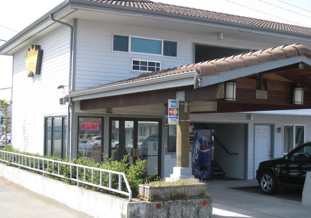 Seattle Hotel | Crown Inn