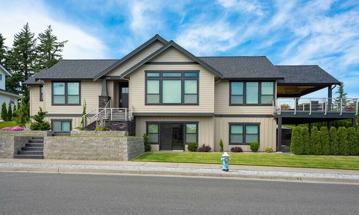 Lynden House | Crown Jewel