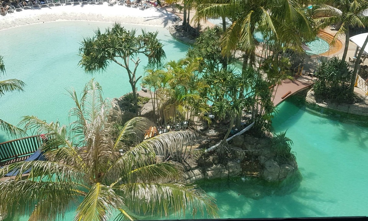 Surfers Paradise Apartment | Crown Tower 25th Floor by Gold Coast Premium