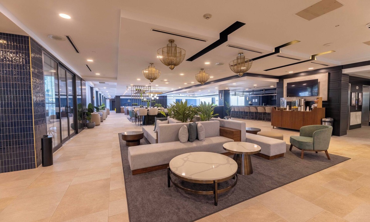 The Villages Hotel | Crowne Plaza Houston Galleria Area by IHG