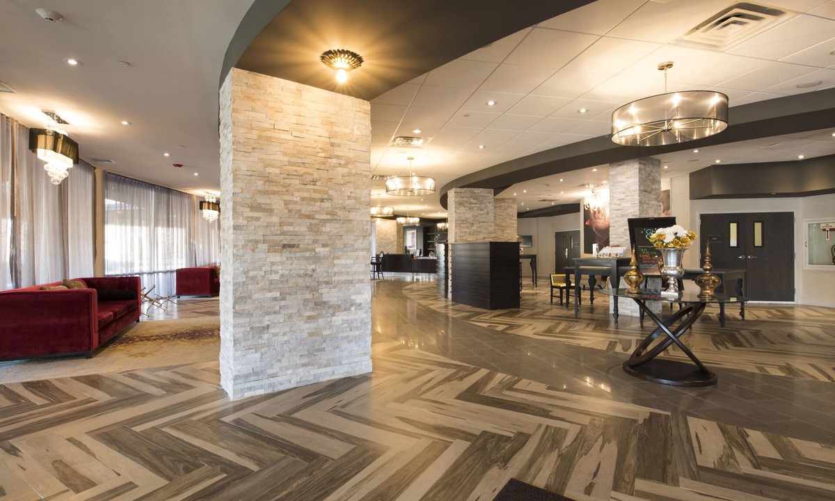 Saddle Brook Hotel | Crowne Plaza Saddle Brook by IHG