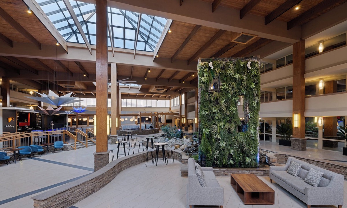 Montebello Hotel | Crowne Plaza Suffern - Mahwah by IHG