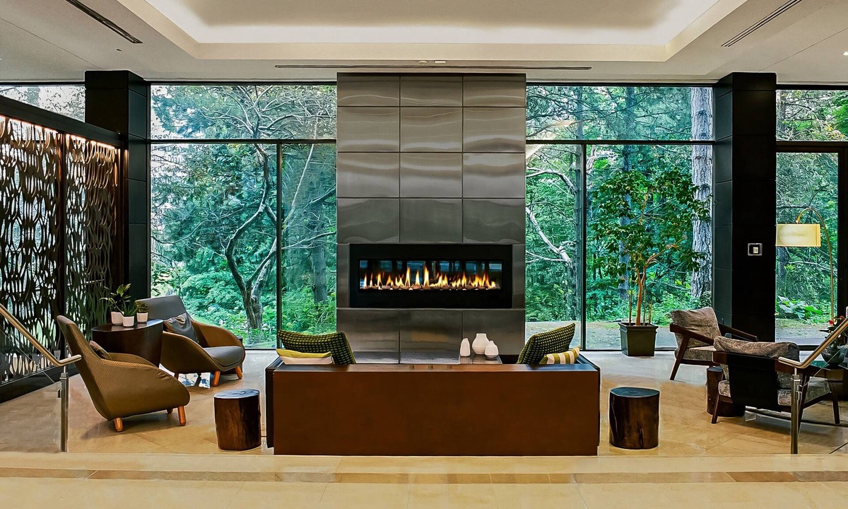 North York Hotel | Crowne Plaza Toronto North York by IHG