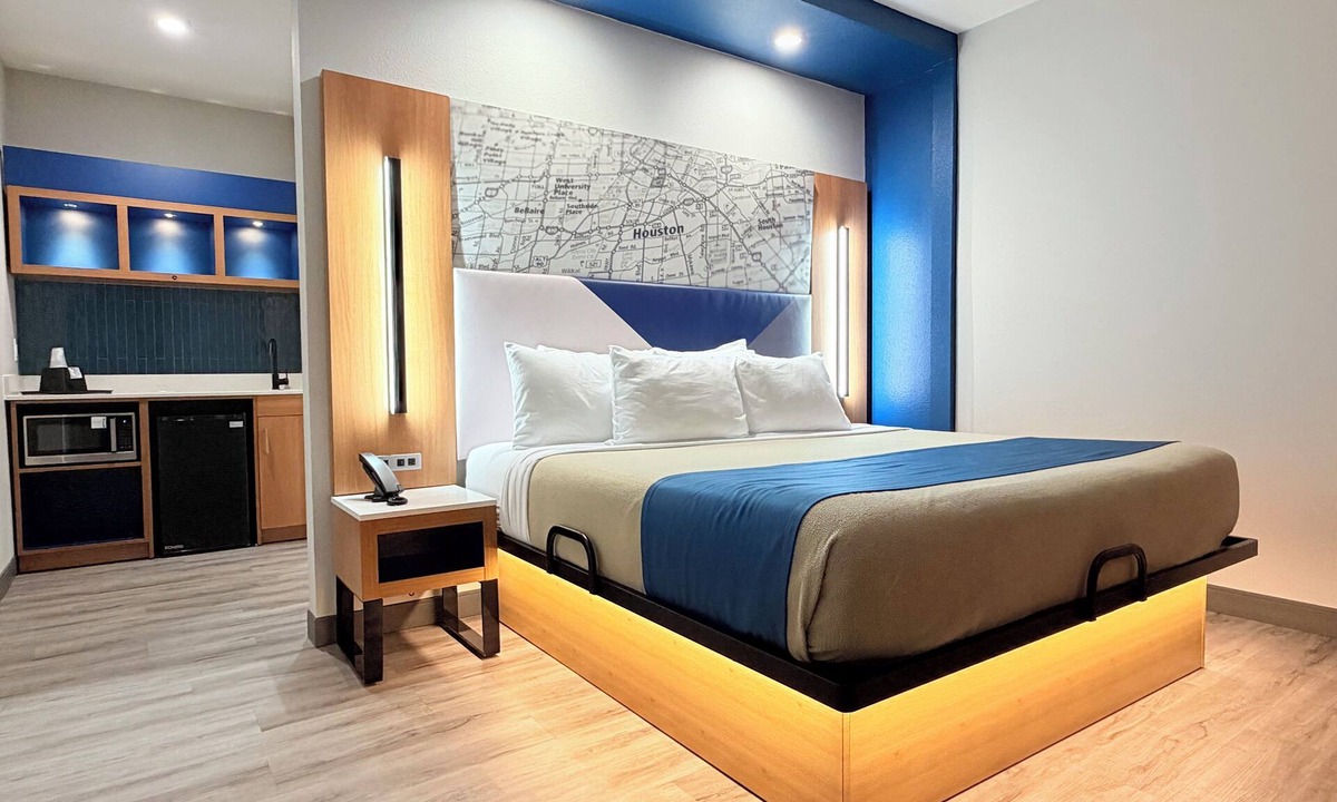 Barker Hotel | Crystal Inn - NorthWest - 290