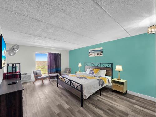 Crystal Beach Hotel | CRYSTAL PALACE RESORT