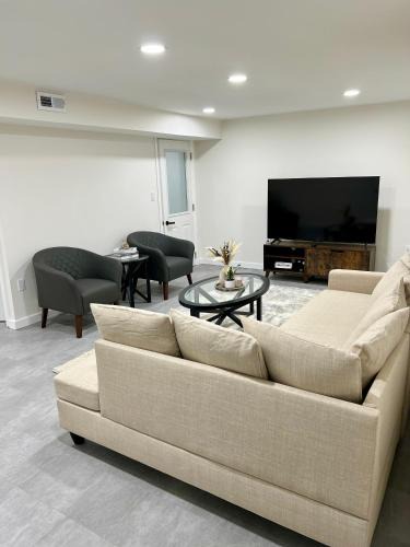 Rosaryville Apartment | Crystal Place