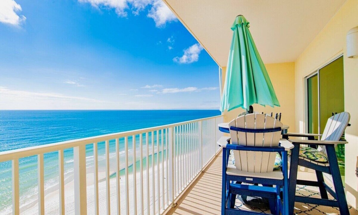 Gulf Shores Condo | Crystal Shores 1103 | Beach Front, Great GS location!