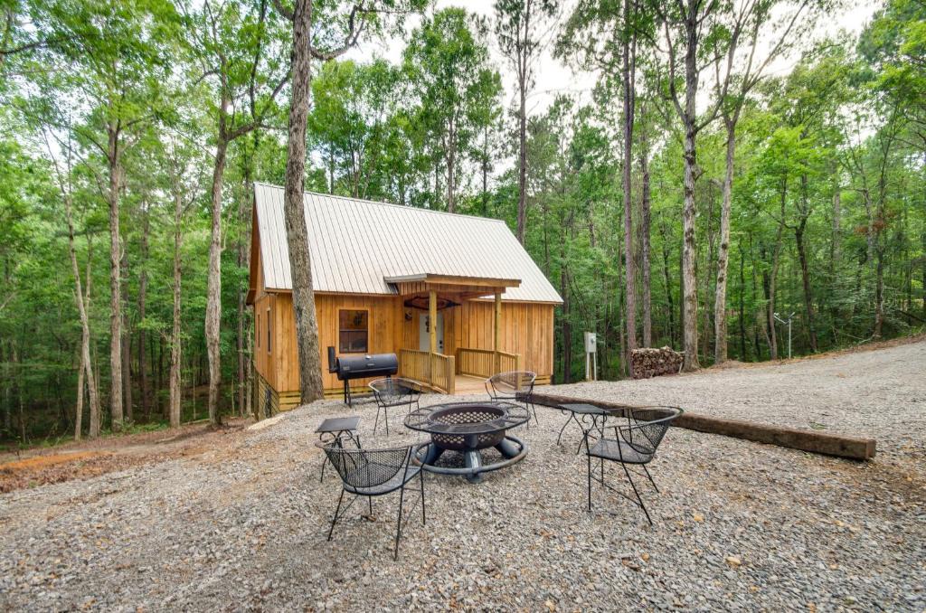 Copiah County House | Crystal Springs Cabin, 4 Mi to Calling Panther!