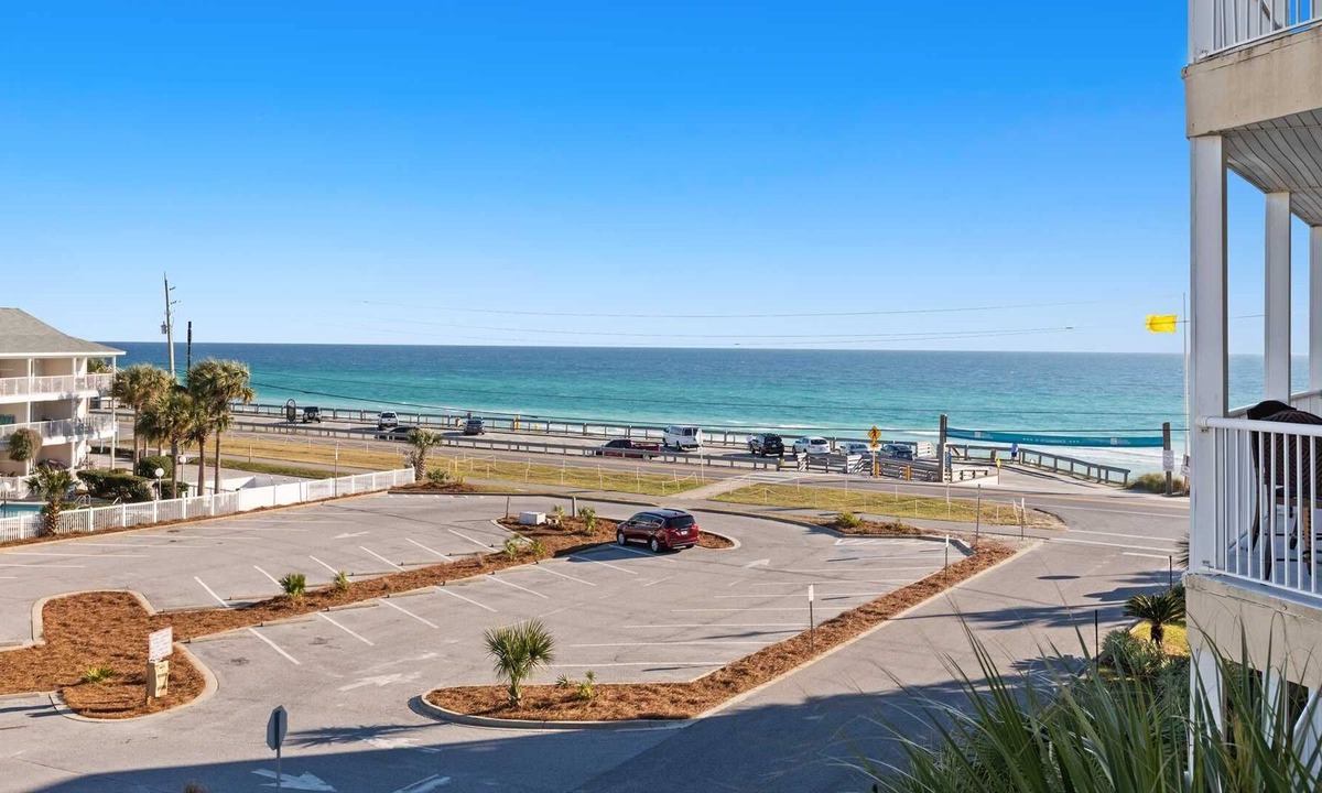 Avalon Beach Estates Condo | Crystal View 304 Beach Service, Great Views, 3bed/ 3 bath Pet Friendly