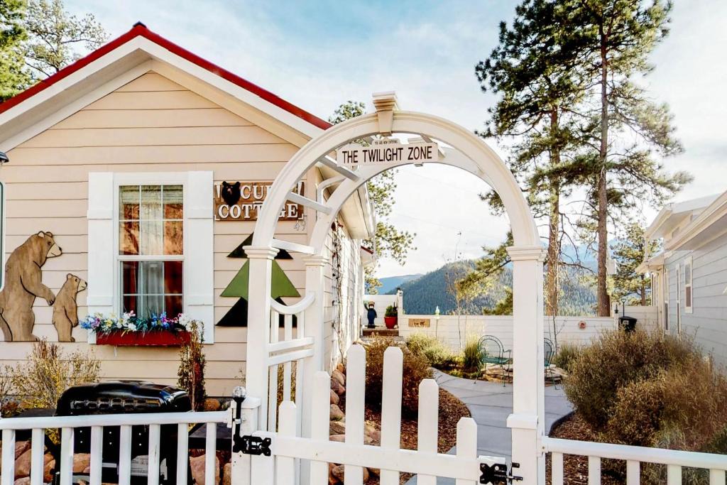 Woodland Park House | Cub Cottage