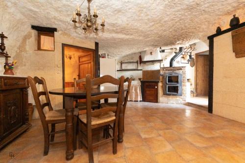 Estacion de Chinchilla Apartment | Cueva a 10 min de Albacete