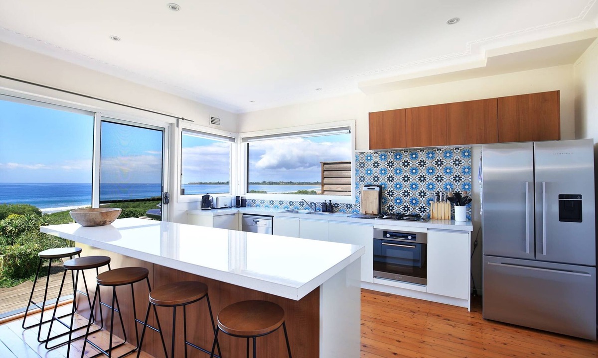 Culburra Beach House | Culburra Beachhouse- Absolute Beachfront with Beach Access