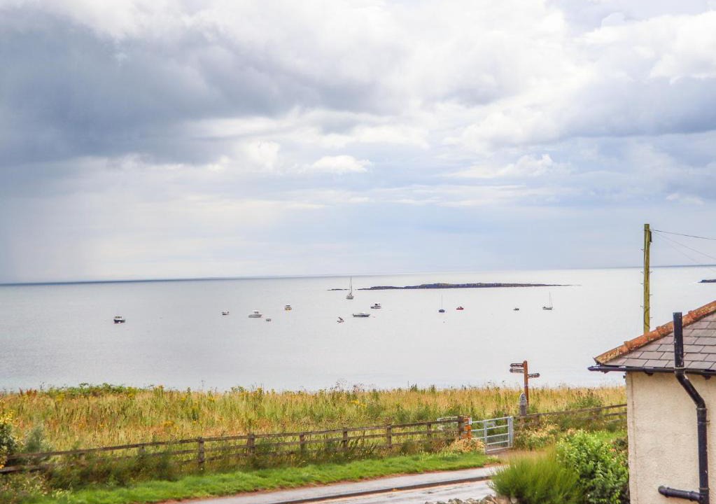 Newton by the Sea House | Cullernose Cottage