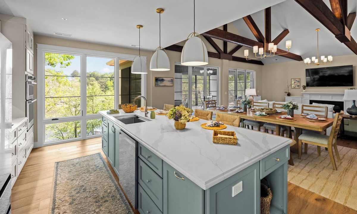West Union House | Curated Casa on Keowee with Boat Dock