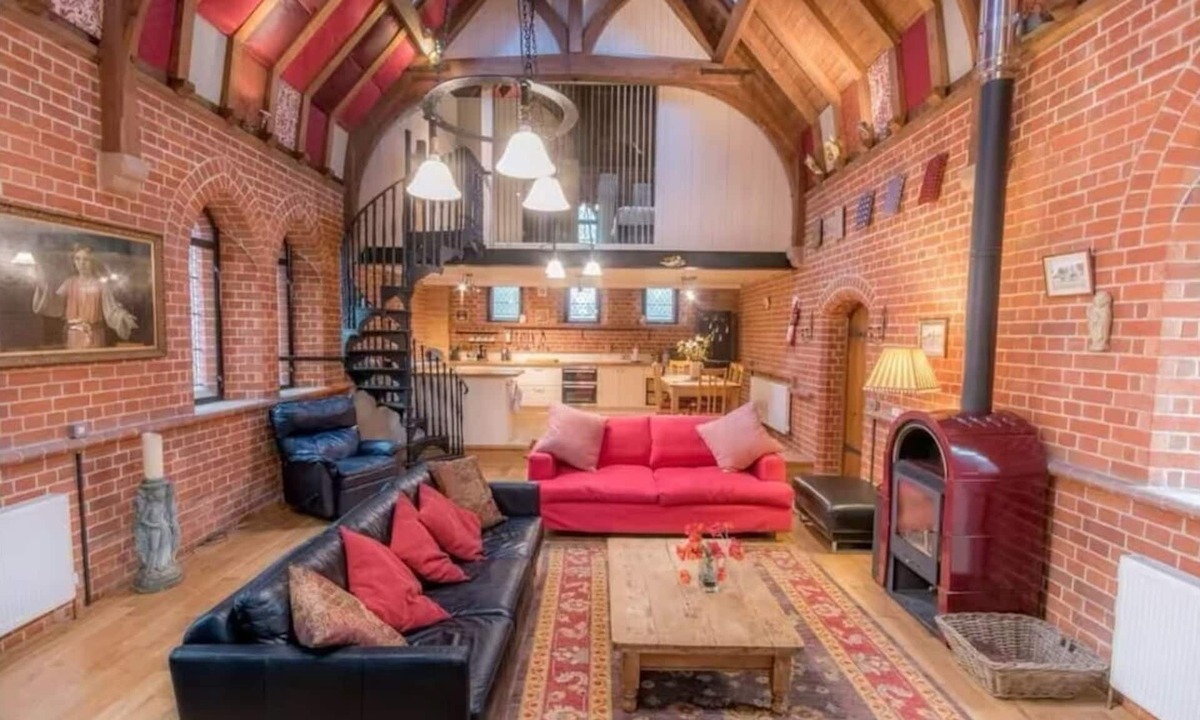 Netley House | Curbridge Chapel a converted chapel