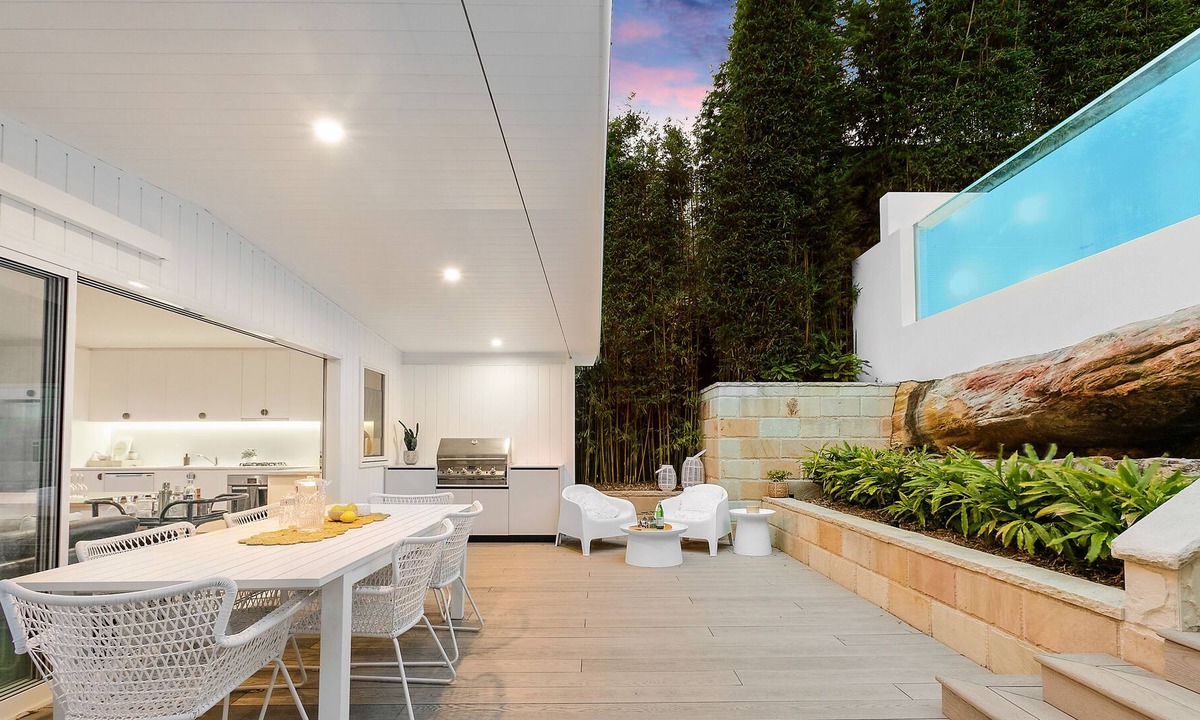 Curl Curl House | Curl Curl Beach House - 5 mins walk to beach