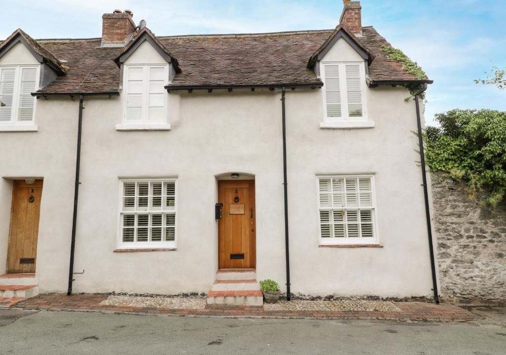 Much Wenlock House | Curly's Cottage