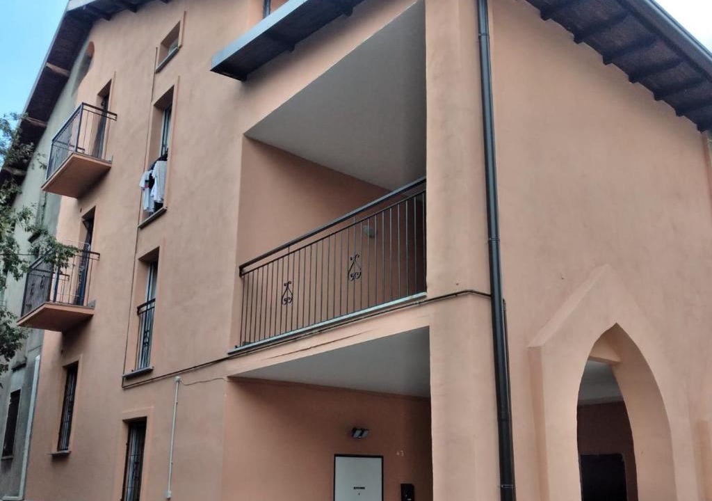 Rescaldina House | Curti Granda